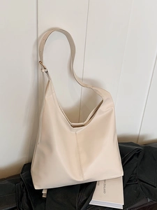 2025 stylish cream white large hobo tote bag with adjustable strap and gold hardware