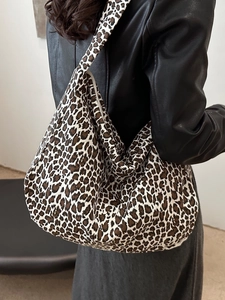 Große Canvas-Tragetasche mit Leopardenmuster für Damen, ideal für Uni und Alltag