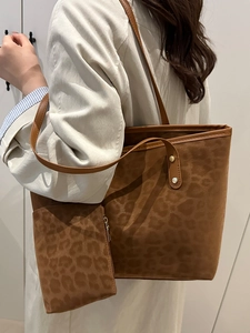 Chic leopard print tote bag with mini pouch, large capacity shoulder bag for commuting
