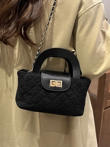 Sac Seau Matelassé Vintage pour Femmes en Cuir PU avec Coutures Sac à Main Bandoulière avec Chaîne en Métal pour Mode Quotidienne