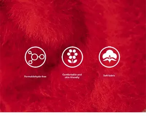 Gros plan sur le tissu en peluche rouge imitation fourrure de lapin très doux