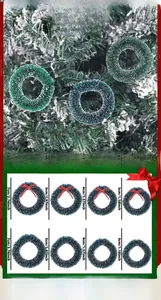 Tableau des tailles pour mini couronnes de Noël avec nœuds rouges et aiguilles de pin enneigées