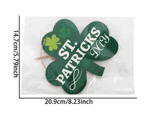 Détails de la plaque en bois trèfle Saint-Patrick avec dimensions et cordelette de suspension