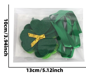 Guirlande St Patrick en feutre vert avec trèfle à paillettes dorées et ruban satin