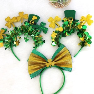 Drei St. Patrick's Day Haarbänder mit Kleeblättern, goldenen Schleifen und Glitzerhüten