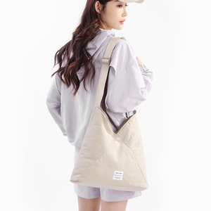 Borsa a Spalla in Nylon di Grande Capacità per Donna Stile Giapponese Minimalista Borsa Tote Splicing Geometrico Impermeabile