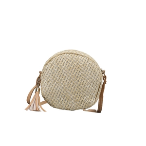 Borsa a tracolla rotonda minimalista in paglia beige con lungo ciondolo a nappa in pelle