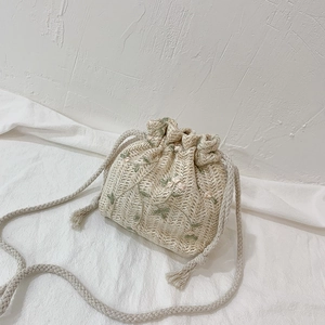 Sac Seau En Paille Tissée Broderie Florale Cordon Été Boho Épaule Bandoulière Sac Pour Femmes Petit Sac À Main Décontracté