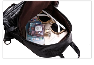 Internal view of the black washed leather backpack with large capacity for iPad and items