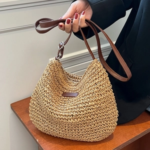 Sac Bandoulière en Paille Tissé à la Main pour Femme à la Mode Sac de Plage Été Style Minimaliste Avec Bandoulière Réglable