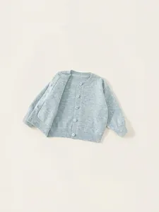 Blauw gebreid vest voor meisjes met zeesterpatroon en geribbelde manchetten