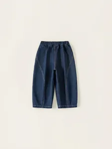 Pantaloni jeans larghi blu scuro per bambina con vita elastica e cuciture a contrasto