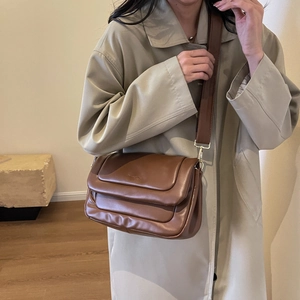 Women Puffy Pillow Shoulder Bag Fashion PU Leather Quilted Crossbody Bag Solid Color With Wide Strap Elegant Daily Handbag