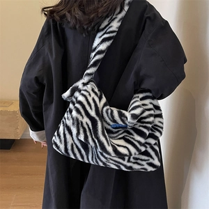 Women Faux Fur Plush Tote Bag Animal Leopard Zebra Cow Print Large Capacity Shoulder Bag Trendy Winter Fluffy Handbag