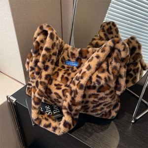 Winter plush leopard print tote bag with soft faux fur and minimalist shoulder strap