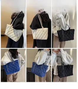 Detailansichten der gesteppten Puffer-Taschen in Creme, Dunkelblau und Schwarz