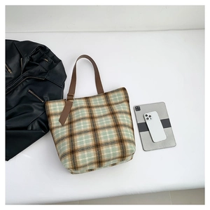Borsa Tote da Donna in Lana a Quadri di Grande Capacità Borsa a Spalla Casual Moda Invernale Borsa a Mano Vintage a Scacchiera Con Fibbia Magnetica