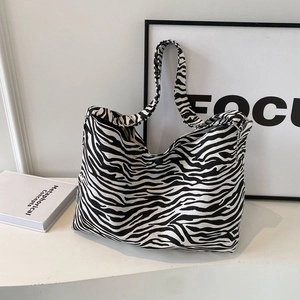 Sac à Épaule en Toile Mode pour Femmes Grande Capacité Imprimé Léopard Zèbre Sac Fourre-Tout Sac Bandoulière Style Urbain Minimaliste