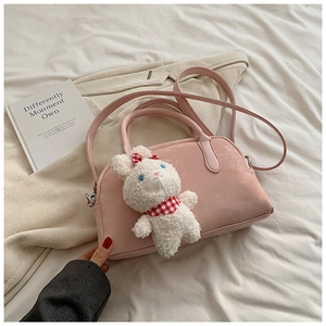 Borsa Boston da Donna in Pelle PU Alla Moda Con Simpatico Ciondolo a Forma di Coniglio in Peluche Borsa a Tracolla Retro