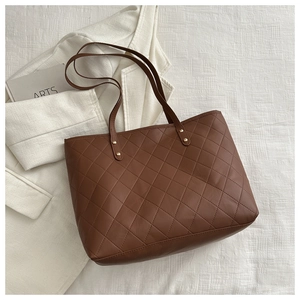 Quilted PU Leather Tote Bag For Women Large Capacity Quilted Shoulder Bag Metallic Silver Black Brown Urban Commute Handbag