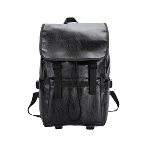 Sac à dos minimaliste en cuir PU noir avec rabat et sangles à boucles pour le quotidien