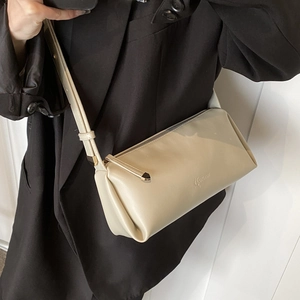 Trendy Urban Minimalist PU Leather Crossbody Shoulder Bag Stylish Solid Color Messenger Bag With Zipper Closure For Women