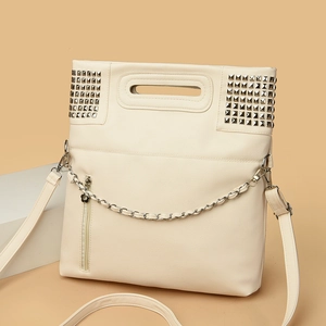 Women Fashion Studded Shoulder Bag Wear Resistant Fabric Large Capacity Tote Handbag With Metallic Chain For Daily Commute