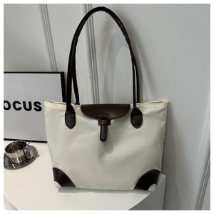Sac fourre-tout minimaliste crème et café en toile avec bandoulières en similicuir