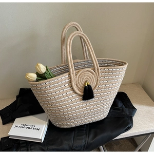 Large Capacity Rope Woven Tote Bag For Women Casual Striped Shoulder Bag With Tassel Vacation Beach Fashion Handbag