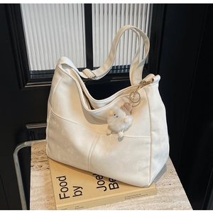 Women's Large Capacity PU Leather Hobo Bag Korean Style Minimalist Shoulder Crossbody Bag With Plush Monster Pendant Daily Tote