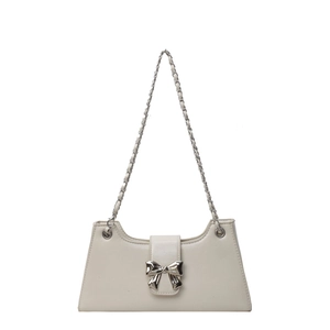 Borsa a spalla minimalista in pelle PU beige con fibbia a fiocco e catena in metallo