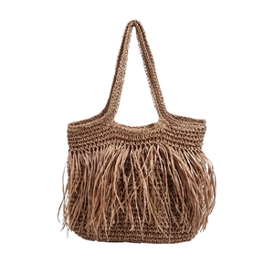 Borsa tote alla moda in paglia intrecciata da donna con frange decorative e doppi manici