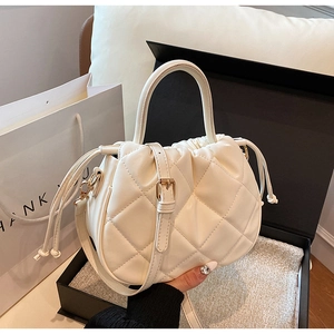 Urban Minimalist PU Leather Quilted Rhomboid Shoulder Bag For Women Fashion Drawstring Dumpling Crossbody Handbag Daily Tote