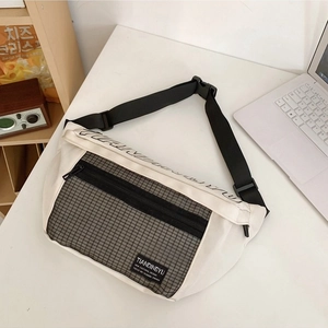 Grand Sac Bandoulière en Nylon de Maille pour Femmes Urbain Simple Impression de Lettres Sac Banane Casual Sac de Poitrine