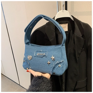 Sac à Épaule en Denim Vintage pour Femmes Y2K Usé Effiloché Sac en Bandoulière Décor Métal Étoile Cœur Sac Messager Tendance