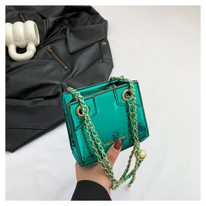 Fashion green patent leather shoulder bag with gold chain strap and letter print