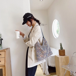 Sparkly sequin tote bag for women, large capacity shoulder bag in trendy hobo style