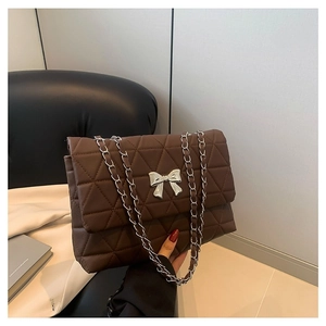 Sac à Épaule Matelassé en PU pour Femme Avec Noeud en Métal Argenté Bandoulière Chaîne Sac en Bandoulière Carré Mode