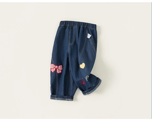 Détails du jean bleu foncé pour fille avec taille élastique et écussons brodés mignons