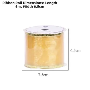 Detalle del rollo de cinta dorada transparente de 6,3 cm para decoración navideña