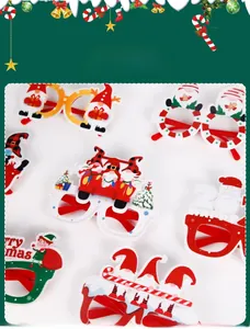 Collection de lunettes de fête de Noël avec motifs de Père Noël et de rennes festifs