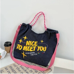 Borsa a Tracolla da Donna in Denim alla Moda con Ricamo di Lettere e Stelle Tracolla a Contrasto Borsa a Mano Casual Grande Capacità Shopping Bag