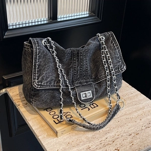 Women Vintage Washed Denim Shoulder Bag With Silver Metal Chain Crossbody Bag Square Flip Cover Lock Handbag Daily Purses