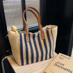 Vintage Large Capacity Striped Straw Woven Tote Bag For Women Summer Beach Vacation Shoulder Bag With Leather Handle Zipper