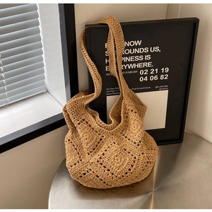 Sac à Épaule Décontracté en Crochet Tissé pour Femmes Fourre-Tout en Tricot Floral Ajouré Simple Grande Capacité Plage