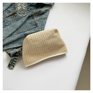 Minimalist Woven Straw Handbag PU Leather Patchwork Contrast Color Clutch Bag Zipper Closure Summer Vacation Women Travel Storage Pouch