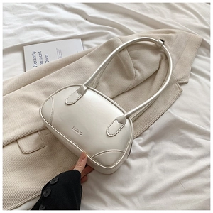 Trendy Women PU Leather Metallic Silver Shoulder Bag Retro Underarm Bag For Daily Commuting Fashion Handbag