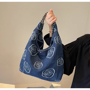 Women Vintage Denim Shoulder Bag With White Rose Flower Embroidery Retro Chain Strap Large Capacity Hobo Tote Denim Bag