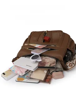 Braune weiche Ledertasche mit großem Fassungsvermögen für iPad und Utensilien