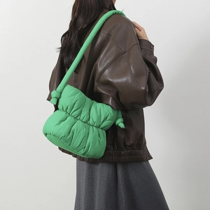 Sac À Épaule Matelassé En Nylon Pour Femmes Sac À Main Nuage Rembourré Bandoulière Nouée Décontracté